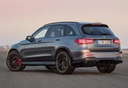 2021款奔馳GLC260，4.8萬公裏一手準新車，23.98萬值得入手嗎？