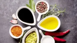 浴室補漏用了40多斤膠 青島消保委提醒家政維修保留憑證