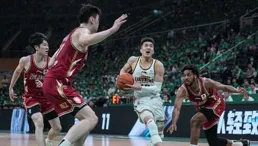 CBA總決賽G2結束後，傳來兩條令人失望的訊息！北京男籃球迷憤怒