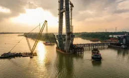 中鐵山橋公釐級吊裝 助力張靖臯長江大橋主塔建設