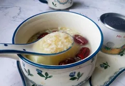 女生要喝的養生粥，一周喝三次，氣色越來越好，人也越來越美