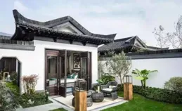 杭州86㎡中式庭院，老兩口打造專屬養老小院，假山流水燒烤涼亭！