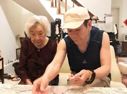 趙傳媽媽100歲高齡辭世！演出前接噩耗忍淚唱完，2年內痛失雙親