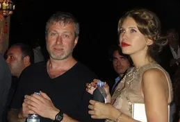 湯姆克魯斯邀新女友安娜德阿瑪斯共赴銀幕之約