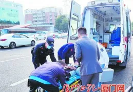 深圳地鐵站摩的司機打人後續：因女乘客拒坐，網友透露司機是慣犯