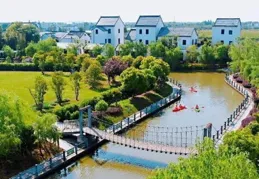 上海樂高樂園開園在即，金山楓涇將如何把新客流引向古鎮、留在當地？