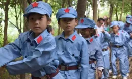 萌娃重走「小長征」勞動實踐育新苗 凱裏市第一幼稚園創新開展素質教育活動