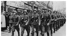 川普在二戰中美蘇貢獻，進行拉高踩低，實際上是土豪遇上硬核玩家