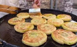 桂林不可錯過的10大經典小吃，每一口都是山水間的煙火氣