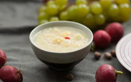 銀耳小米粥最佳搭配Top5！這5種吃法讓你營養翻倍