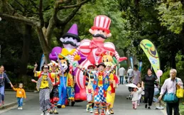 南京紅山森林動物園「夏日森友會」主題快閃空降虹橋南豐城