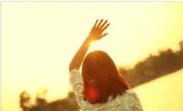 句句經典句句觸動你心大家快來看看吐槽天氣太熱的搞笑語句挺好的