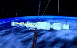 地磁暴來襲，神二十3名航天員怎麽辦？神舟二十一號船箭待命中