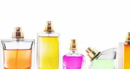 買家稱閑魚上買香水到貨變「酒精」 買賣雙方各執一詞