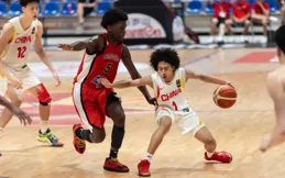 在場贏8分！中國男籃又一17歲混血新星崛起：國青首秀轟19+3真香