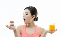 減肥是偽概念,減脂才是核心,脂肪體積是肌肉的三倍,所以看起來胖