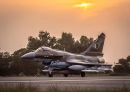 莫迪著急找回老臉，吃完敗仗這才一天，又把戰火燒到巴基史坦境內