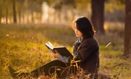 一定要多讀書，堅持讀書，書讀多了，心胸真的會變得開闊起來