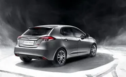 26.58萬vs 29.99萬，軸距2984/2980mm，中大型7座SUV該如何選擇？