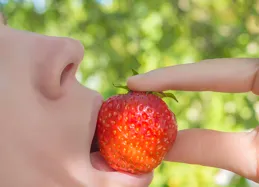 吃一個夏季水果可以幫助常見的更年期癥狀