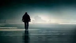 人到中年：身心健康，看淡得失，不求名利，不期風光！