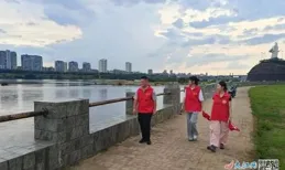 青春淬火正當時！汕頭南澳縣「沈浸式」征兵宣傳點燃學子強軍夢