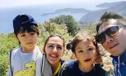 水均益龍鳳胎兒女罕見亮相！一家四口重中國，目前生活非常愜意