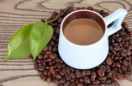 胃病與饅頭有關系？告誡：中老年人想要保護胃部，要減少吃這幾物