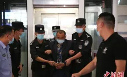 【關於依法保障在押犯罪嫌疑人、被告人選擇辯護人權利有關問題的批復】的理解與適用