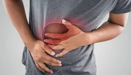 2種「傷肝水」，越喝肝越壞，有些人卻把它們當成寶！