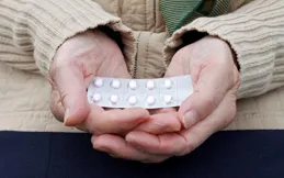 轉告父母：服用「他汀藥」期間，不要碰這4物，建議放心上