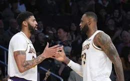 不到24小時！3大中鋒簽約生變數，湖人勇士空歡喜，1人交易後變卦