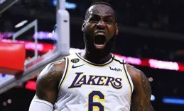 NBA大結局！詹姆士宣布重要決定，美媒爆料轉會預期 組四狀元體系