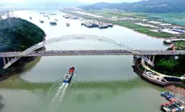 一大波江鮮「遊上」餐桌，2025富春江開漁節啟幕， 捕獲「魚王」的又是他