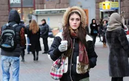 中國最特殊的一個民族，滿街的長腿美女，西方人面孔卻是中國人