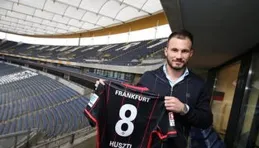 中超轉會動態：深圳官宣衛斯利加盟；亞泰報價哥倫比亞邊鋒