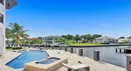 今日房子1135—位於雪梨海濱內隱秘的家庭住宅（一）