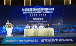 環球華裔小姐大賽何依蕊，醫美最高境界，女生看了都會心動