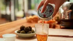 喝茶與老年癡呆有關？研究發現：常喝綠茶或可降低老年癡呆風險？