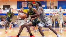 快艇夏聯賽首戰火箭：喬丹.米勒+布朗+桑德斯+弗勞爾斯+尼德豪澤