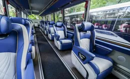 看宇通天域S12如何開啟高端出行新紀元