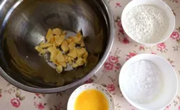 不加奶油也爆香！健康版奶香蘋果棒，娃吃到停不下來