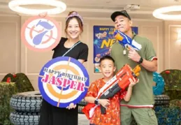 應采兒慶大兒子滿12歲，Jasper身高超媽媽肩膀，和弟弟共用一張臉