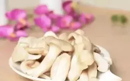 愛吃菌菇的寶看過來！蟲草菇解鎖新吃法，5 道家常美味全家搶著吃