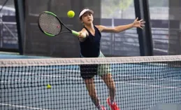 森碟打網球近況曝光，下巴後縮改善明顯，顏值提升了好多