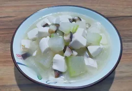 濕氣最怕「它」，從今天起，每天吃3片，吃上一段時間，生陽氣、暖脾胃