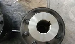 德鑫機械取得具有彈性限位的抗壓合金蝶閥板專利，可實作對閥板本體進行翻轉彈性限位