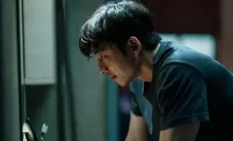 葉凡陷入昏迷，壽命僅剩下半年，黑皇和龐博各想了一個辦法救人