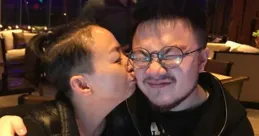 沒演技別尬演！看了【淬火年代】劉奕君兒子，才明白啥叫子承父業