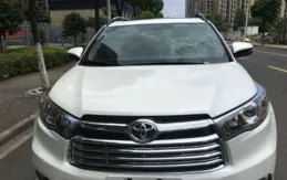 我家那輛漢蘭達和朋友的問界M5 EV，到底誰更懂「過日子」？